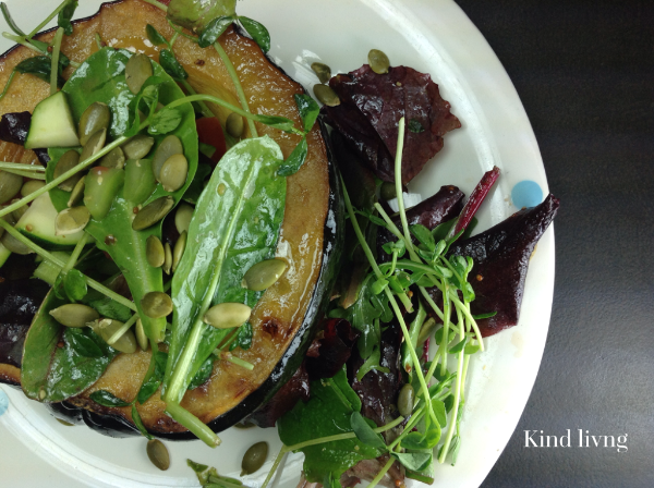 Roasted squash salad bowl